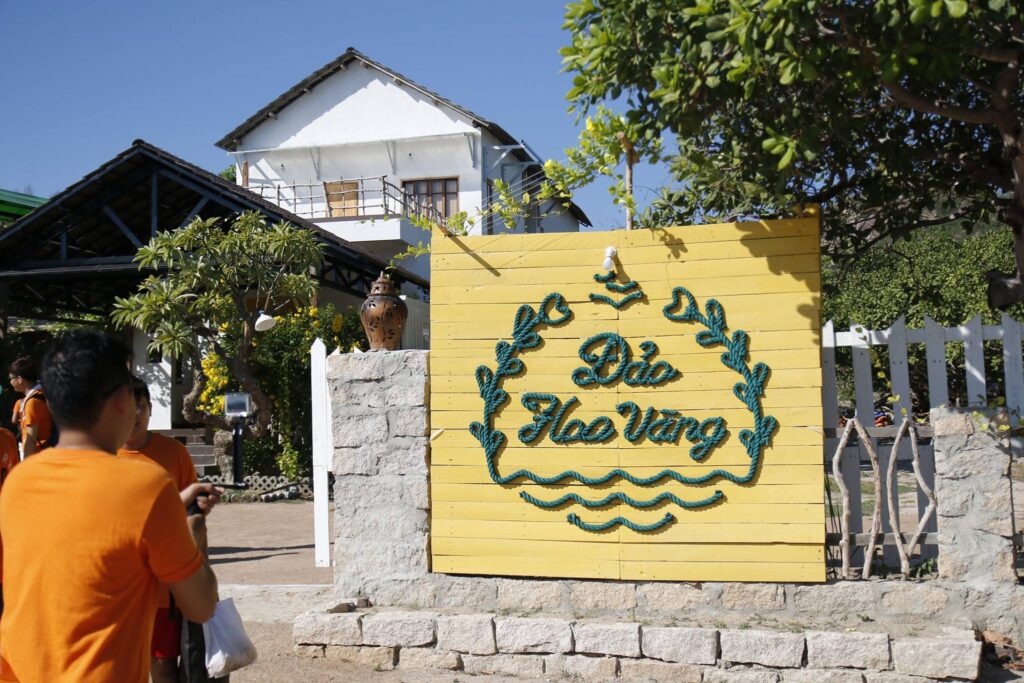 cho thuê villa đảo hoa vàng