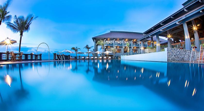 Tropicana Beach Resort & Spa