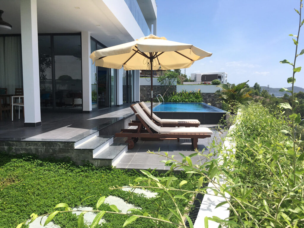 Cho thuê biệt thự cao cấp Laguna villa
