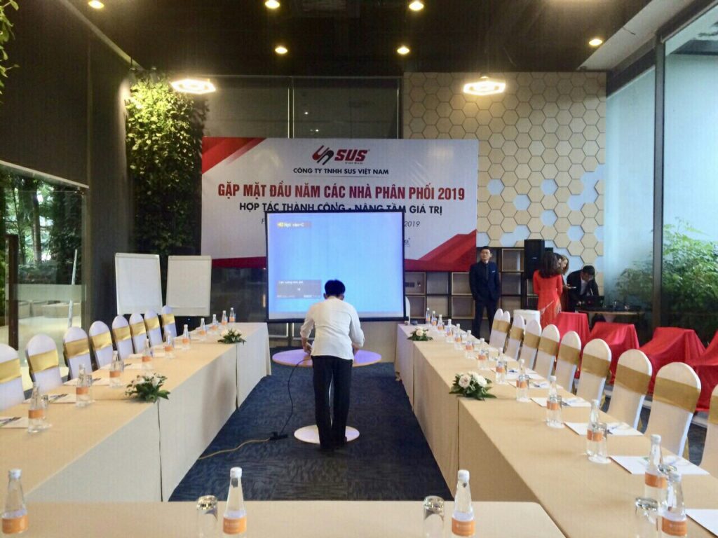 hoi-nghi-gala-flamingo-dai-lai